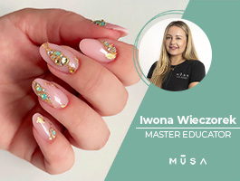 Video tutorial nail art unghia gioiello